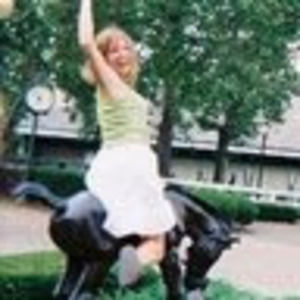 Meet your Posher, Lynne